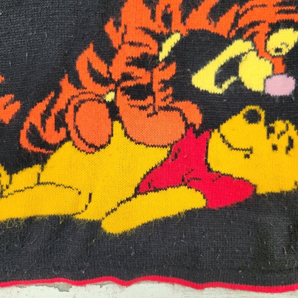 Disney Vintage Winnie The Pooh Mockneck Sweater Pooh Tigger Size Large - Picture 5 of 6